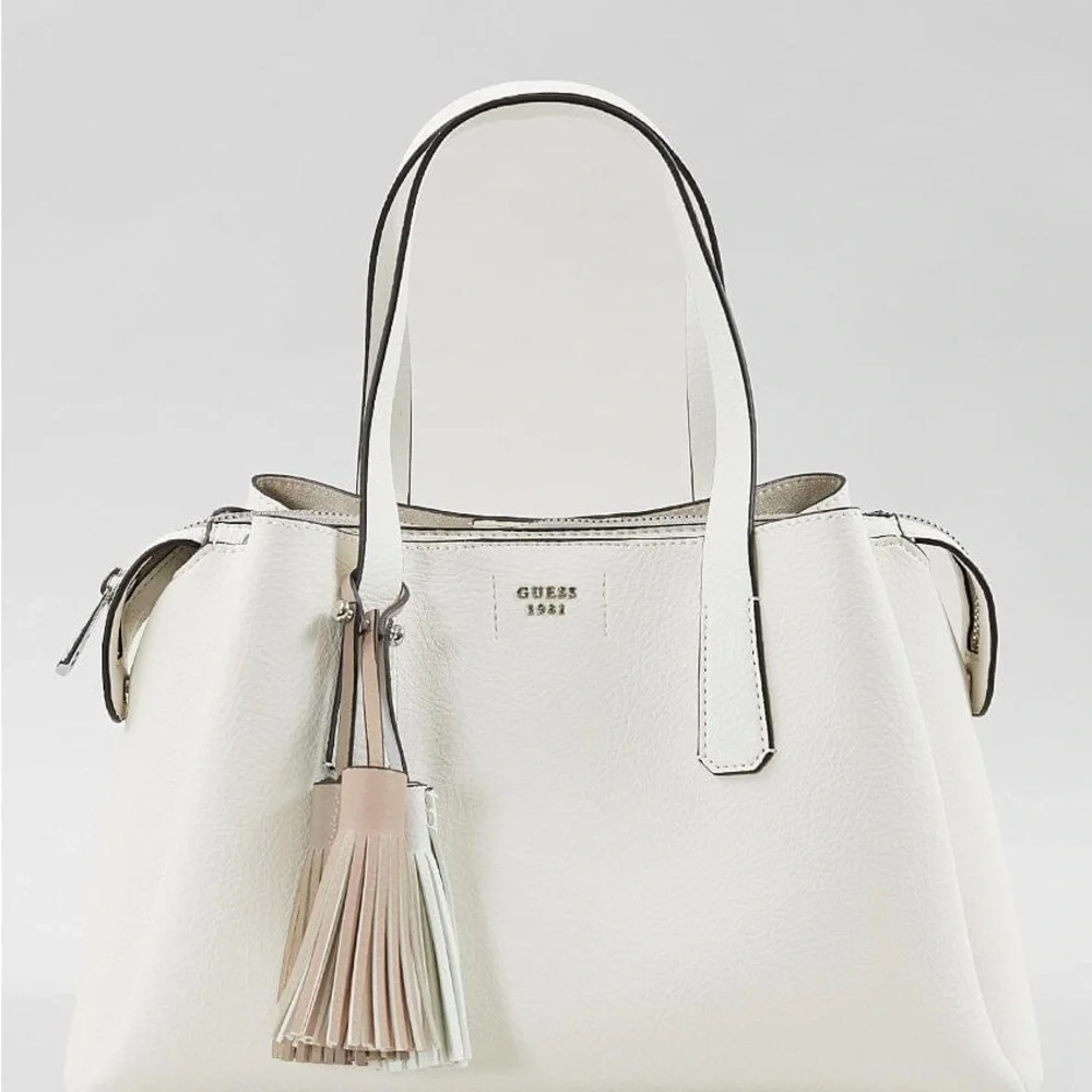 Guess Handbag - Picture 1 of 6